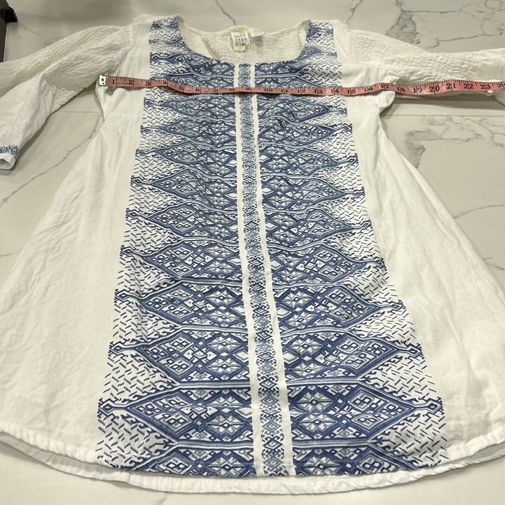 BILLABONG White Cotton Dress/Cover With Blue Design Print. Size L - Picture 11 of 13